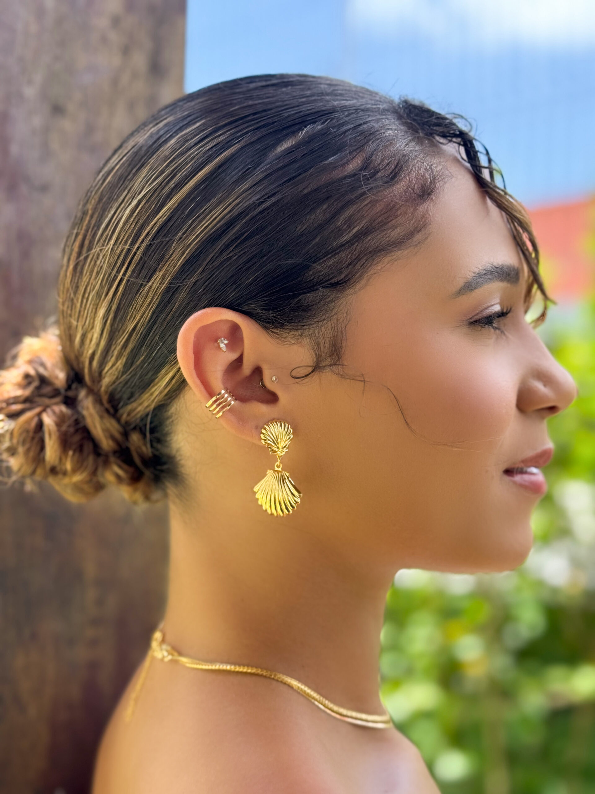 Brinco Dourado Concha do Mar