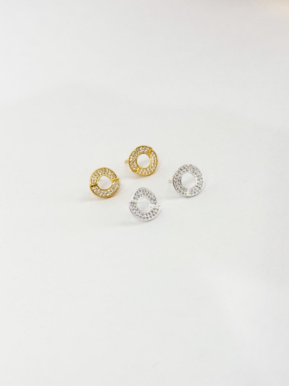 Brinco circular cravejado