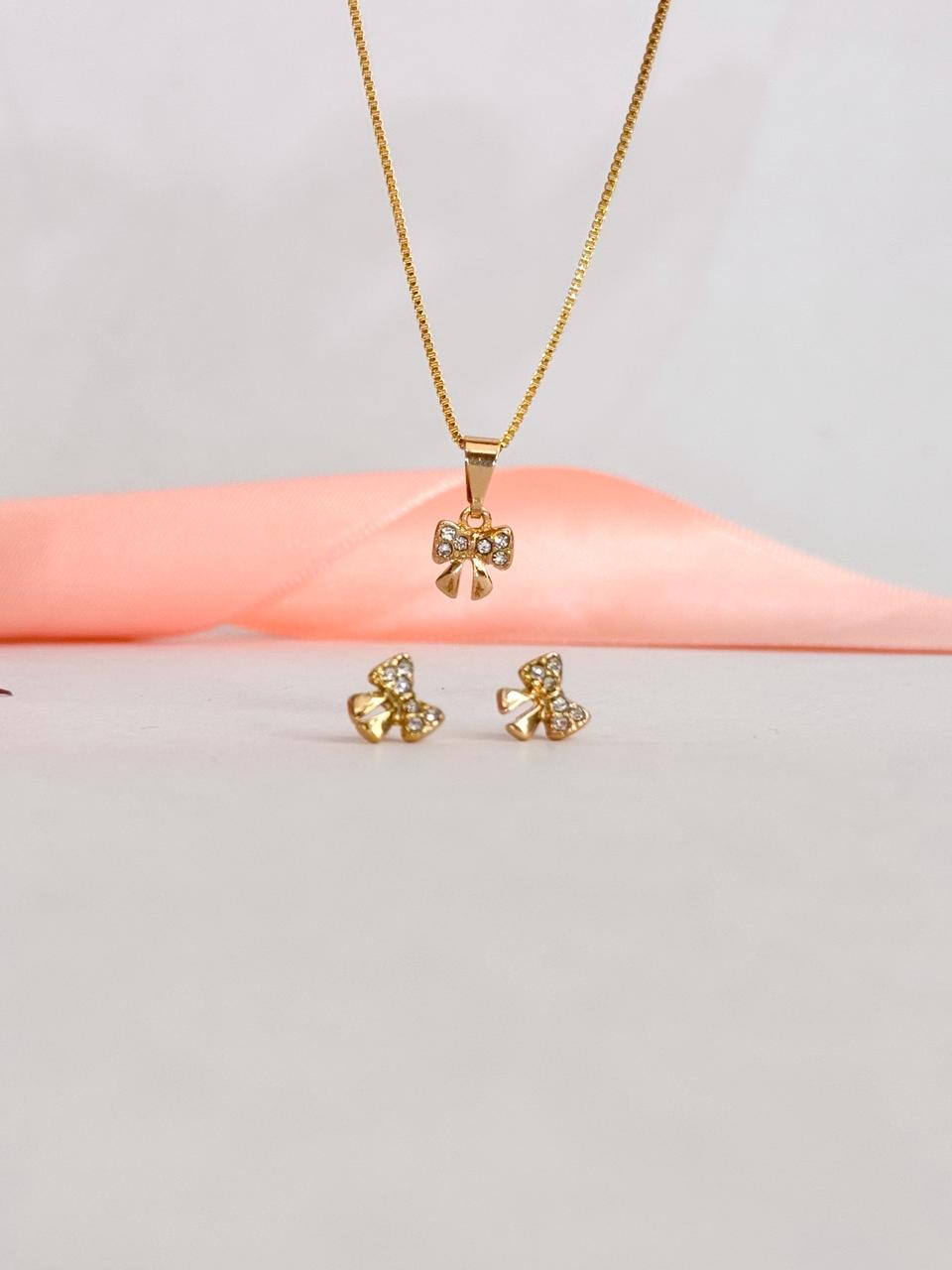 Conjunto infantil laço