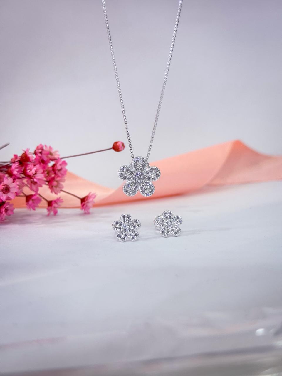 Conjunto Flor de Brilho