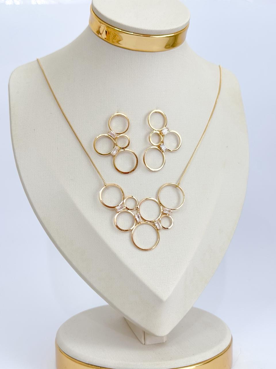 Conjunto Aurora Dourada