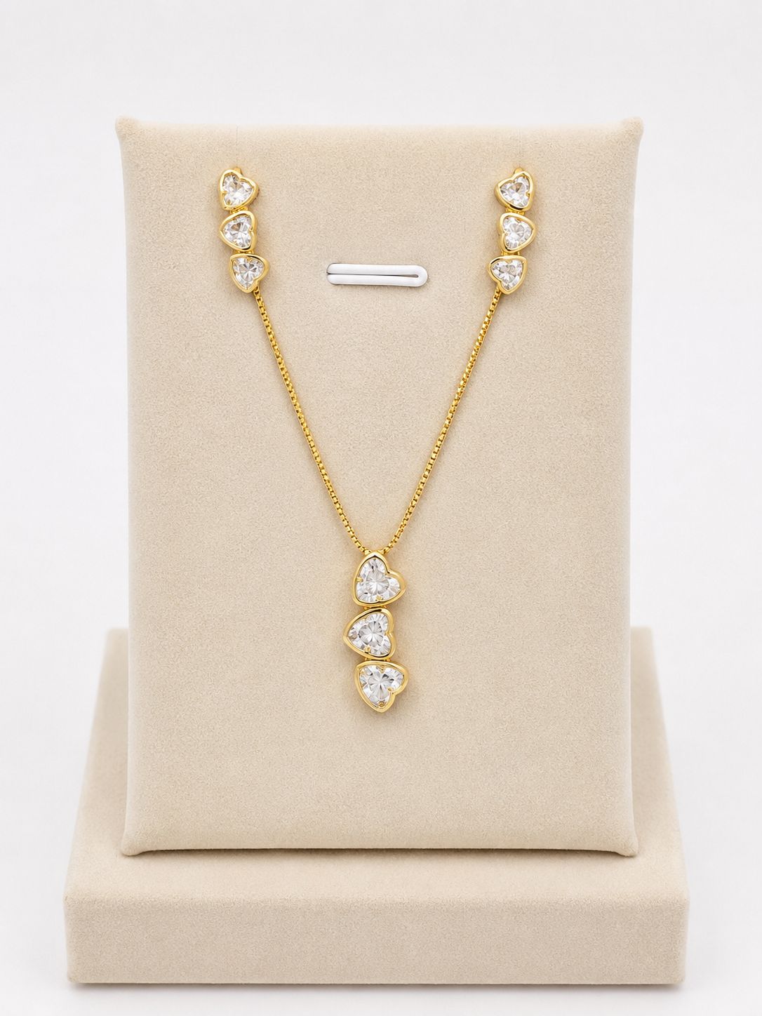 Conjunto três corações