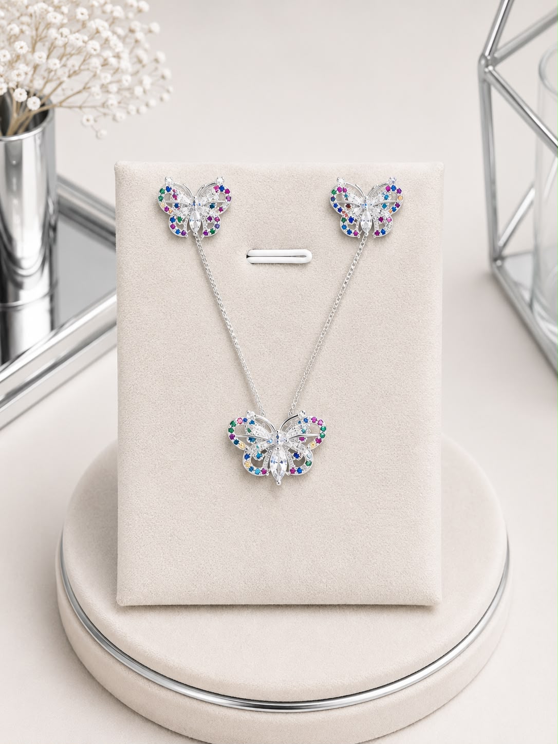 Conjunto Borboleta Cristal ou colorido banhado a prata